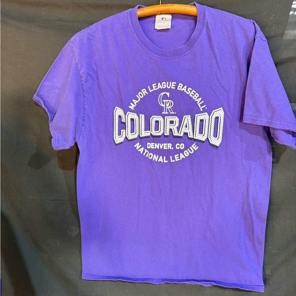 MLB Genuine Merchandise | Colorado Rockies Graphic T-Shirt | Large